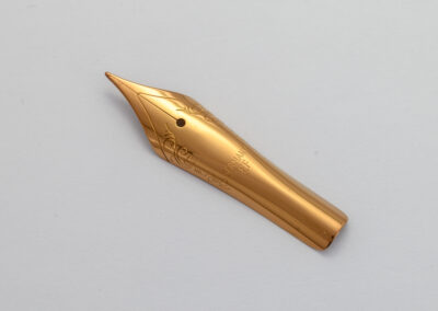 Antikes Gold glänzend